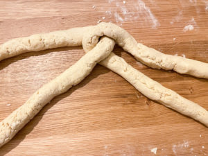 two-strand-yeast-braid
