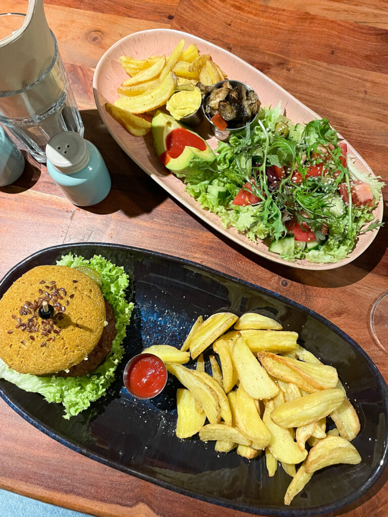 gluten-free and vegan burger in Stuttgart