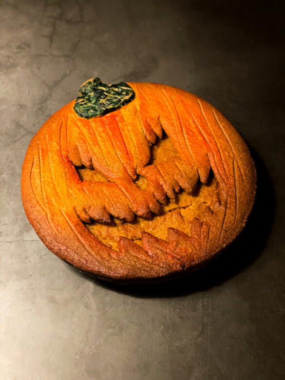 Kürbis-Gesicht zu Halloween - by travel and free